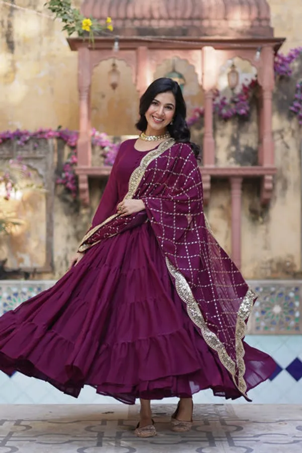 Latest_Readymade_Gowns