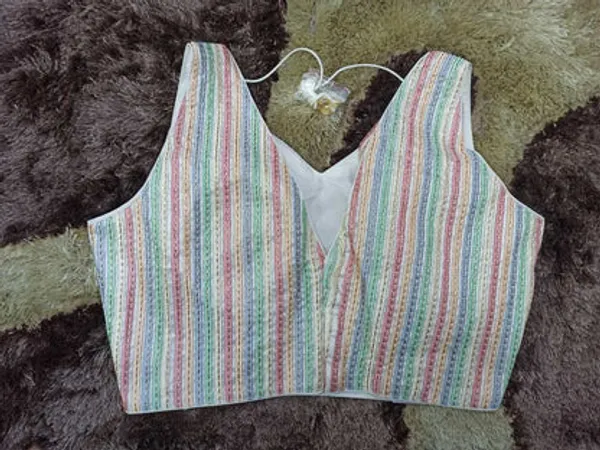 Latest_Designer_Readymade_Blouse