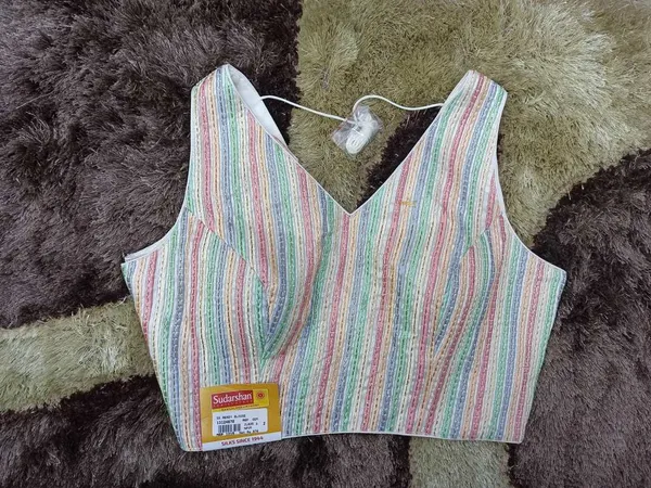 Latest_Designer_Readymade_Blouse