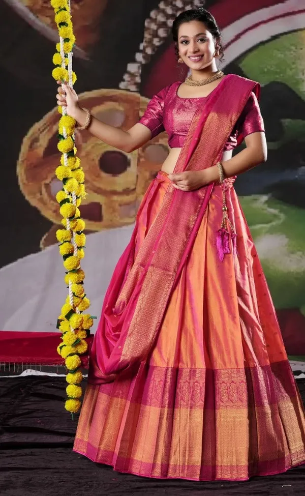 New_Semi_Stitiched_Banarasi_Lehenga_Choli