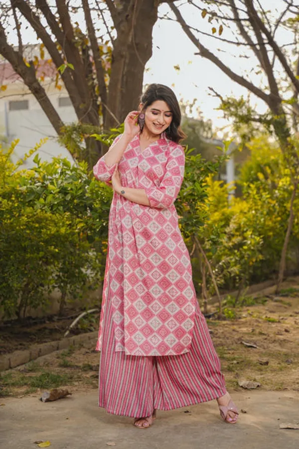 Latest_Designer_Readymade_Kurti