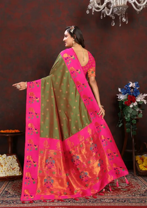 Catalog_Designer_Saree