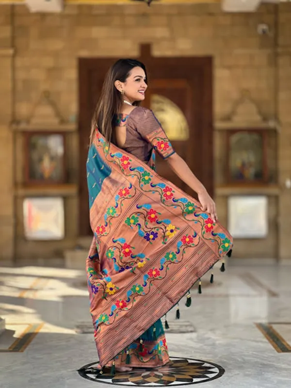 Catalog_Designer_Saree