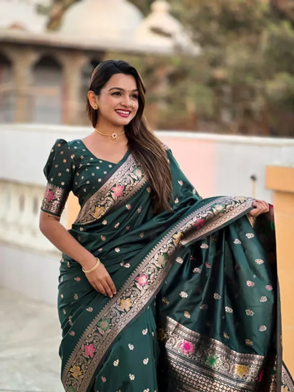 Catalog_Designer_Saree