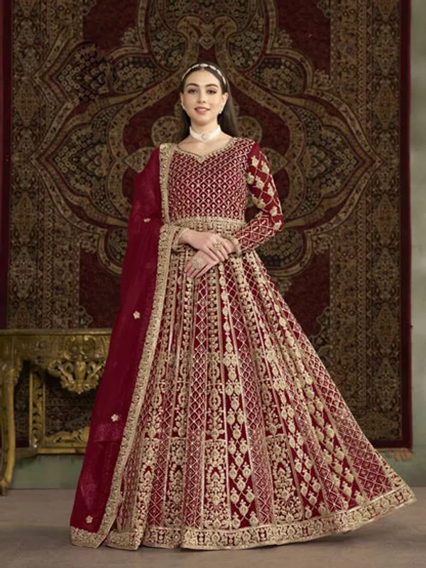 Latest_Semi_Stitched_Gowns_And_Dupatta