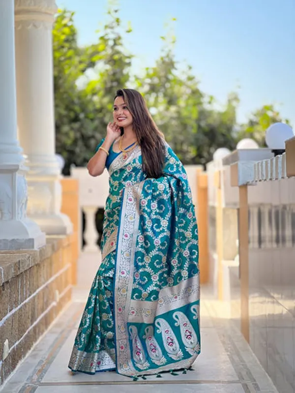 Catalog_Designer_Saree
