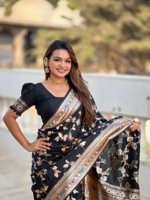 Catalog_Designer_Saree