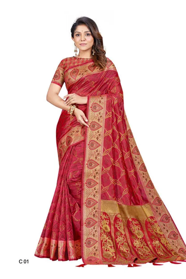 Latest_Designer_Silk_Saree_Heavy_Pallu_And_Border