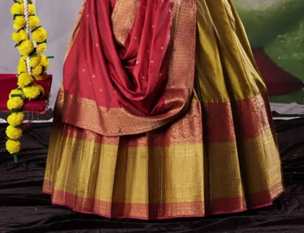 New_Semi_Stitiched_Banarasi_Lehenga_Choli