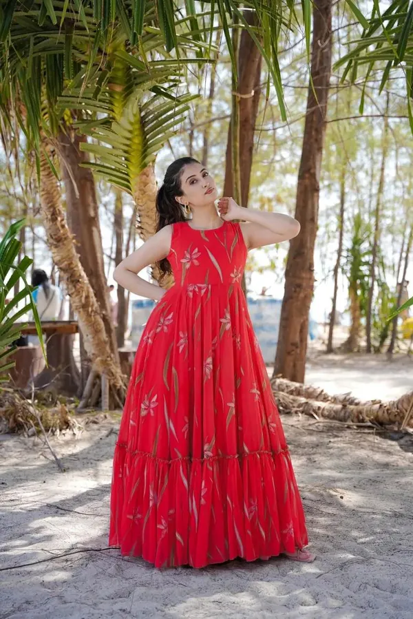 Latest_Readymade_Gowns