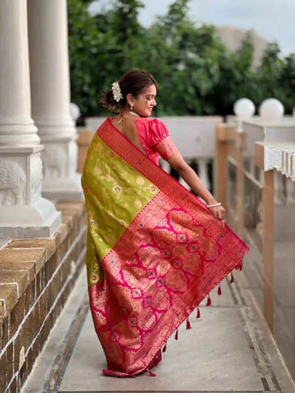 Catalog_Designer_Saree
