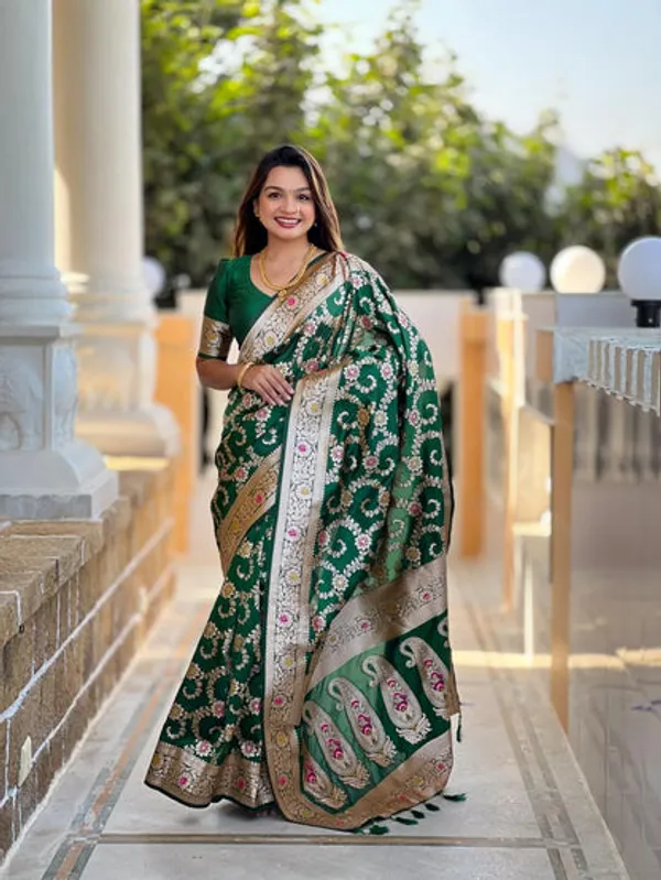 Catalog_Designer_Saree
