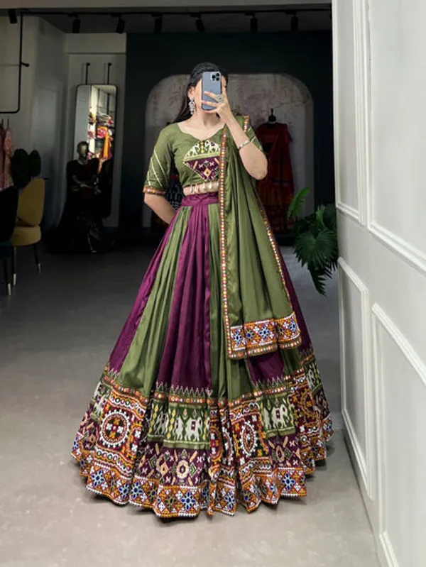New_Semi_Stitiched_Lehenga_Choli