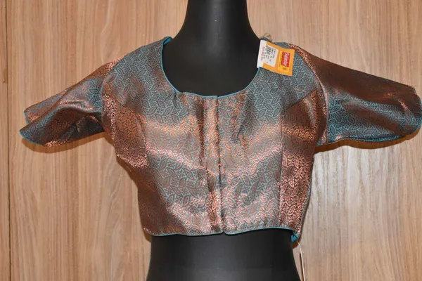 Latest_Designer_Readymade_Blouse