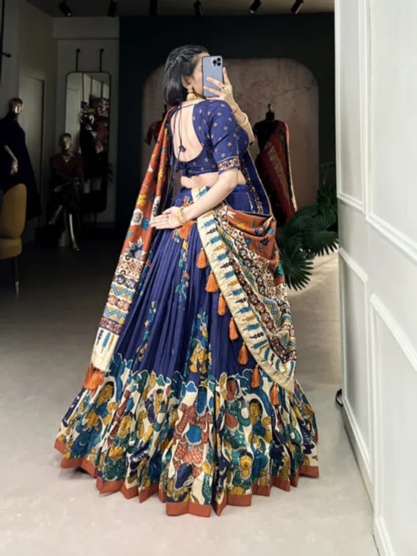 Latest_Semi_Stitched_Lehenga_Choli_With_Dupatta