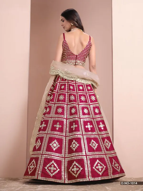 Latest_Semi_Stitched_Lehenga_Choli_With_Dupatta