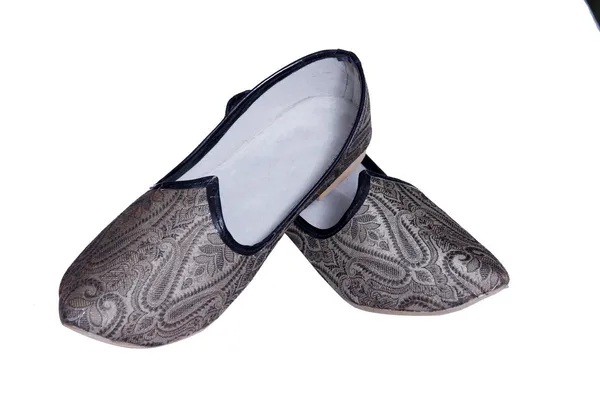 Sudarshan_Sherwani_Accessories_Mojari_Shoes