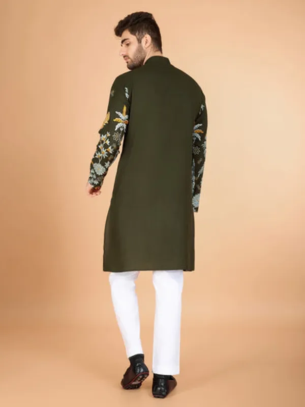 Traditional_Semi_Stitched_Kurta_Pyjama_Suits