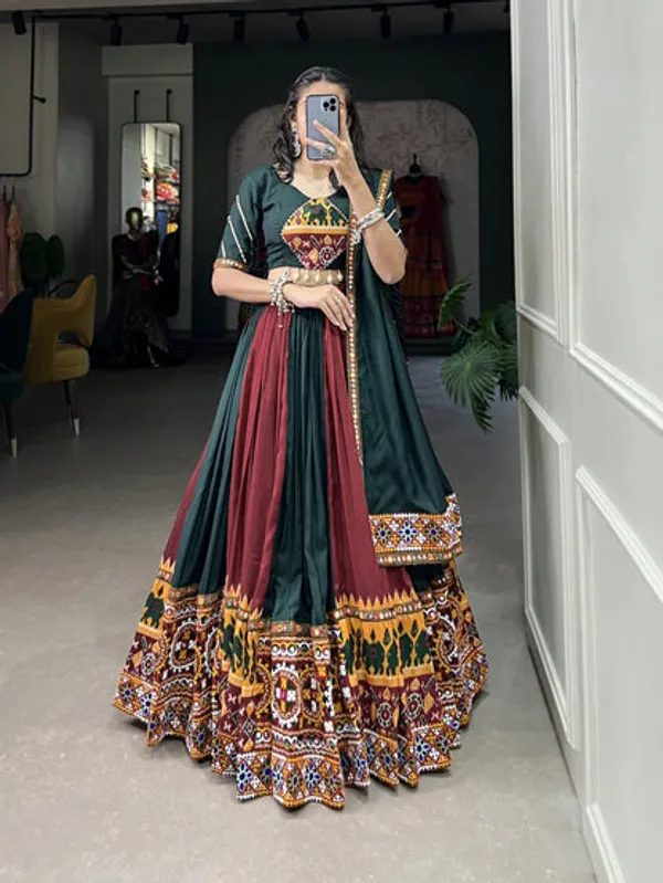 New_Semi_Stitiched_Lehenga_Choli