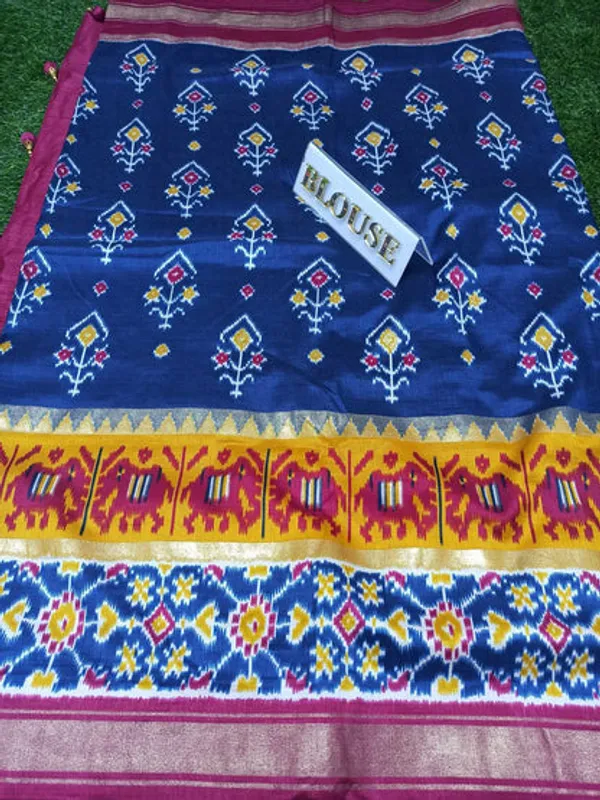 Latest_New_Patola_Catalog_Designer_Saree