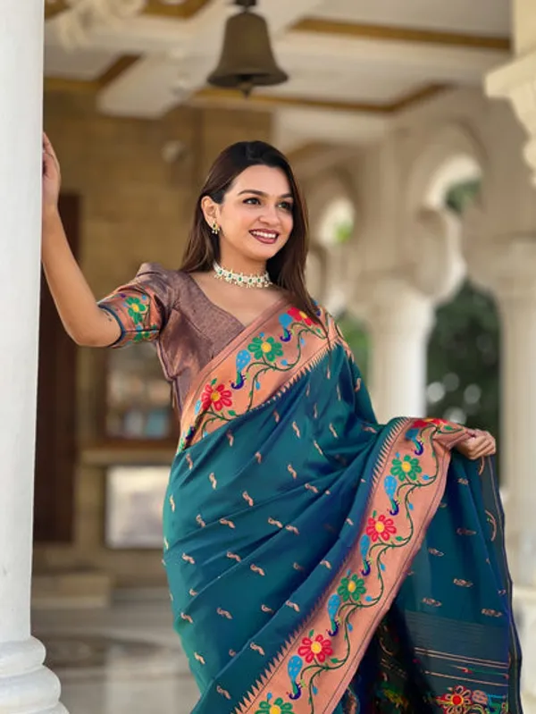 Catalog_Designer_Saree