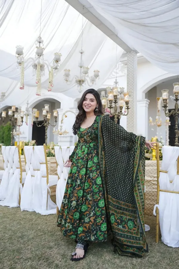 Readymade_3_Piece_Salwar_Kameez