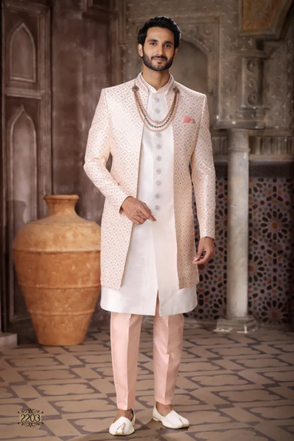 Traditional_Indowestren_Sherwani