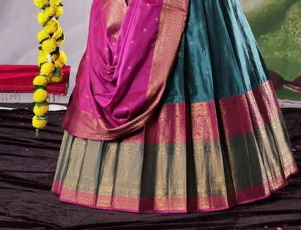 New_Semi_Stitiched_Banarasi_Lehenga_Choli