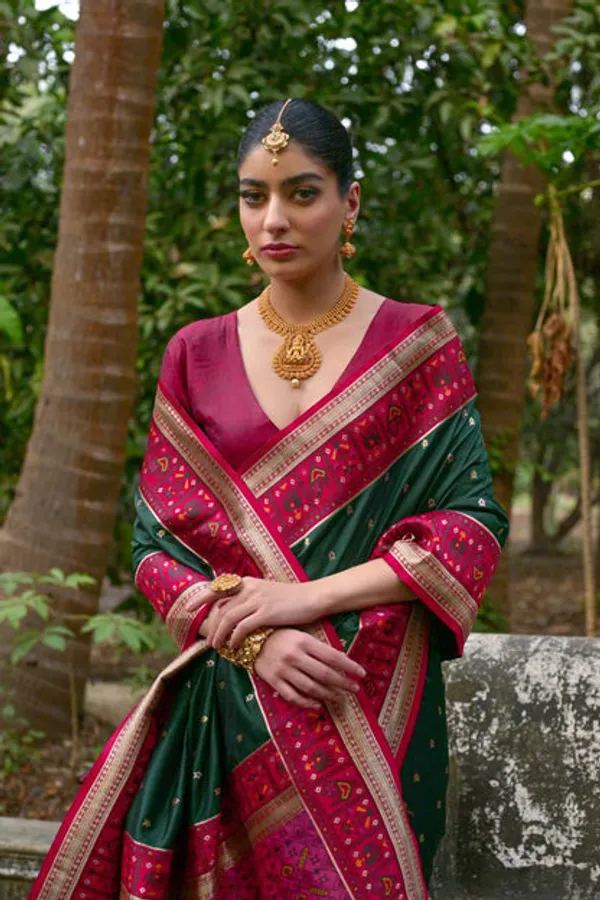 Catalog_Designer_Saree