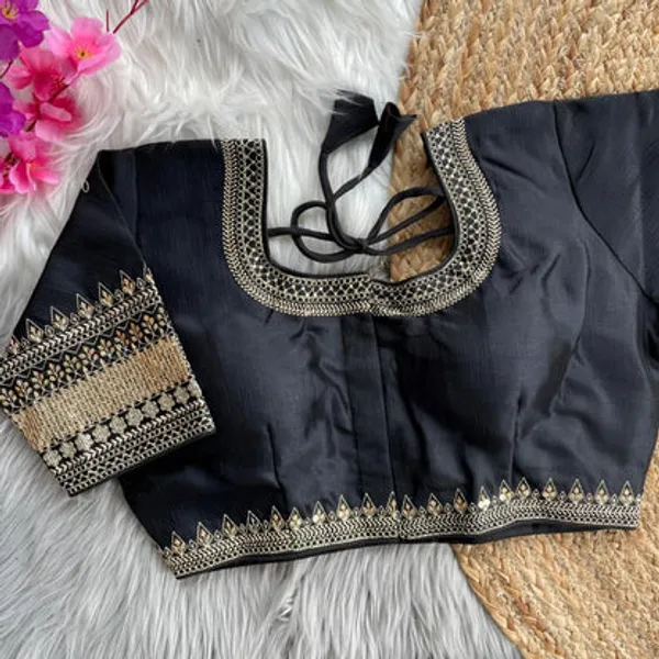 Latest_Designer_Readymade_Blouse