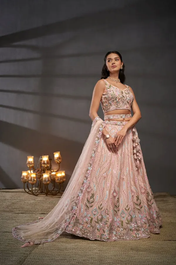 New_Semi_Stitiched_Bridal_Lehenga_Choli