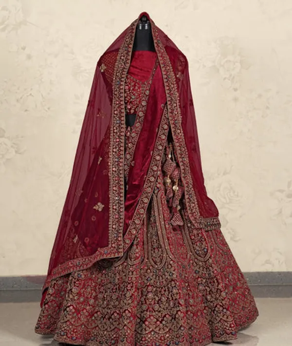 New_Semi_Stitiched_Velvet_Bridal_Lehenga_Choli