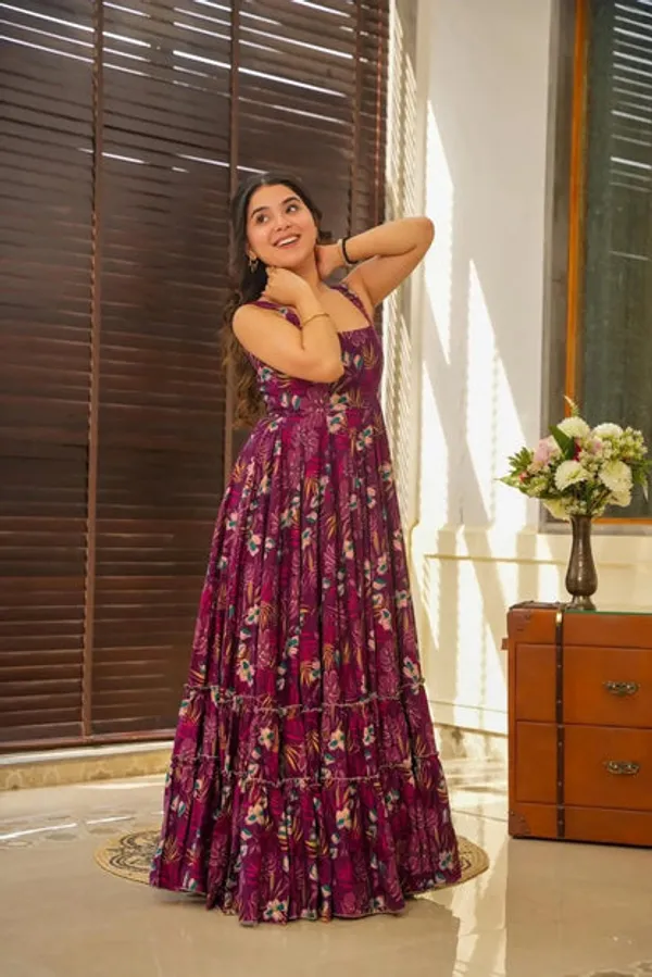 Latest_Readymade_Gowns
