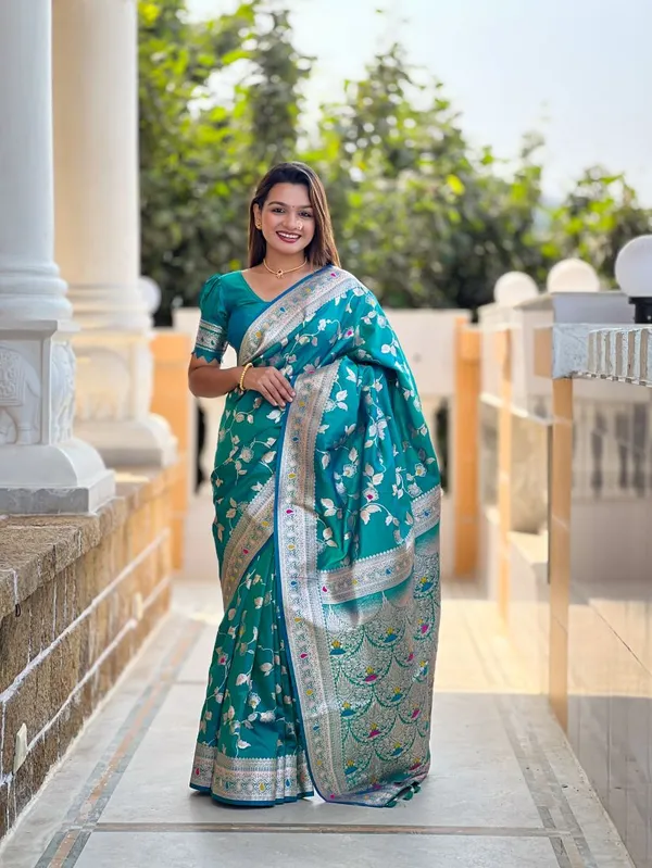 Catalog_Designer_Saree