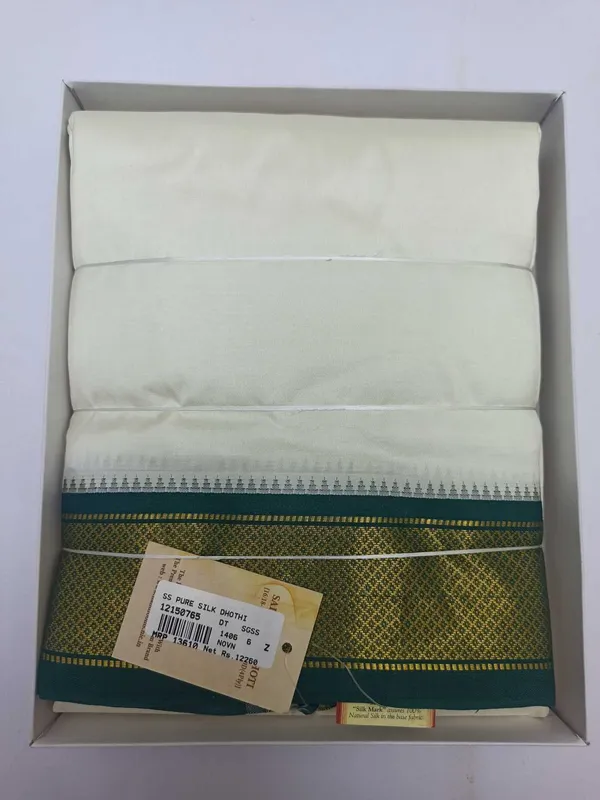 Dhothi_100_Pure_Silk_8_Yards_Dothi_X_4yards_Shalya_Ganga_Jamuna_1_Cm_Border