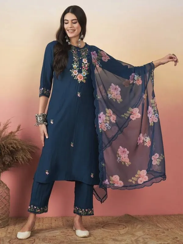 Latest_Readymade_Kurti_Set_With_Dupatta