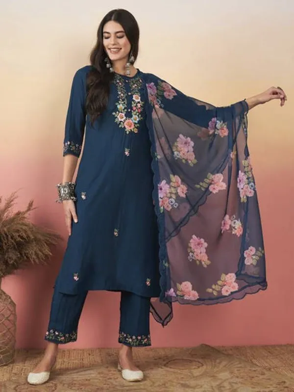 Latest_Readymade_Kurti_Set_With_Dupatta