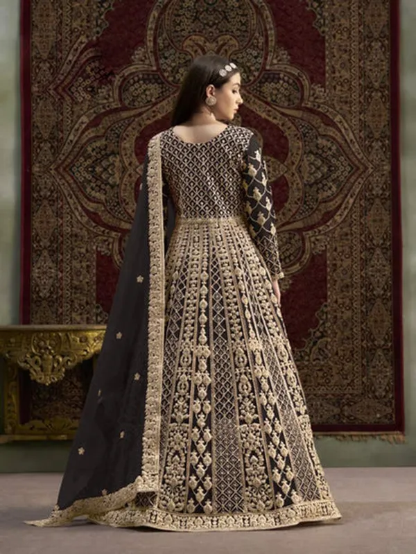 Latest_Semi_Stitched_Gowns_And_Dupatta