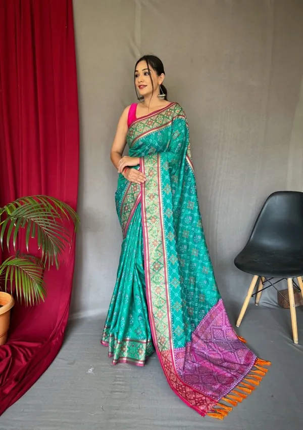 Catalog_Designer_Saree