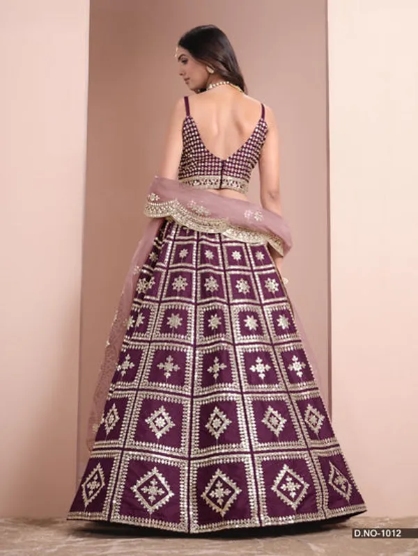 Latest_Semi_Stitched_Lehenga_Choli_With_Dupatta