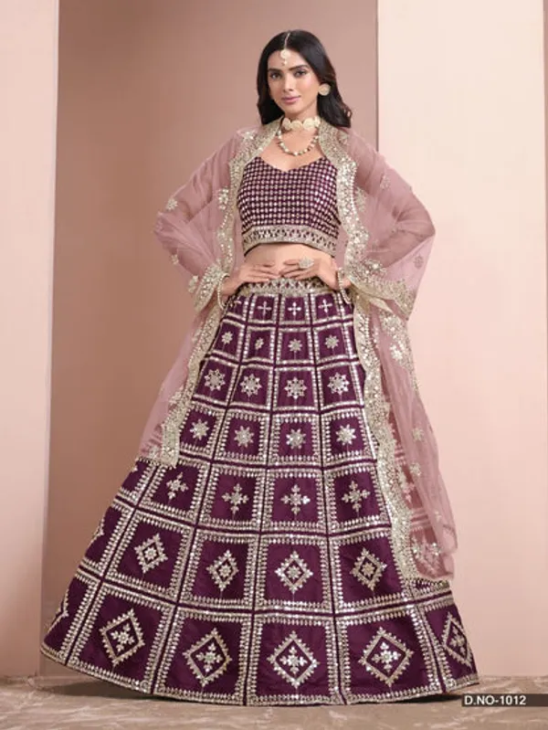 Latest_Semi_Stitched_Lehenga_Choli_With_Dupatta