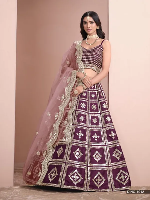 Latest_Semi_Stitched_Lehenga_Choli_With_Dupatta