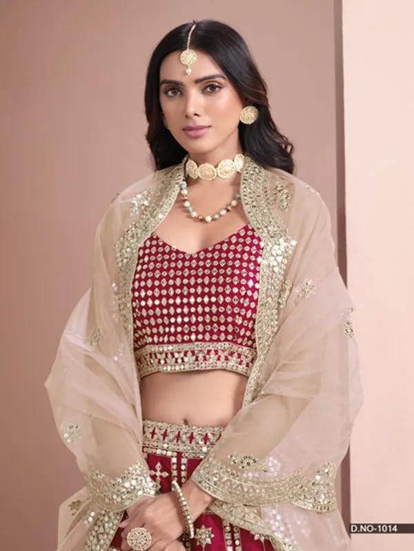 Latest_Semi_Stitched_Lehenga_Choli_With_Dupatta