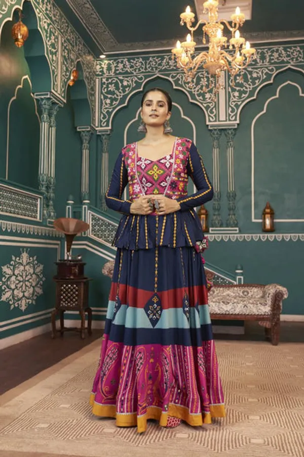 Latest_Semi_Stitched_Lehenga_Choli_With_Duppatta