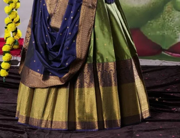 New_Semi_Stitiched_Banarasi_Lehenga_Choli