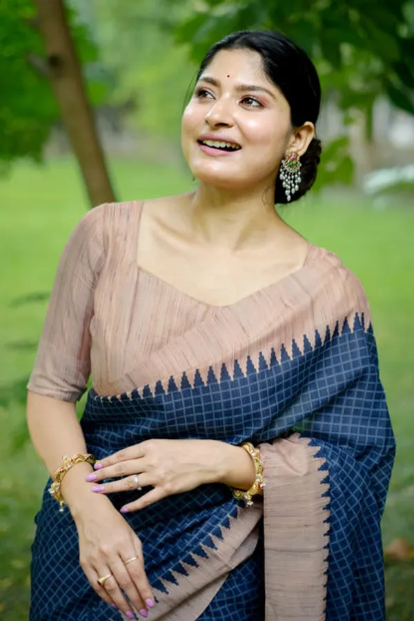 Catalog_Designer_Saree