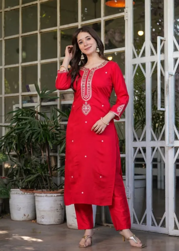 Latest_Readymade_Kurti_Set_With_Dupatta