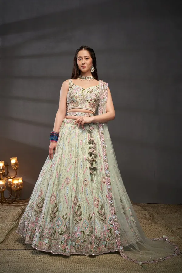 New_Semi_Stitiched_Bridal_Lehenga_Choli