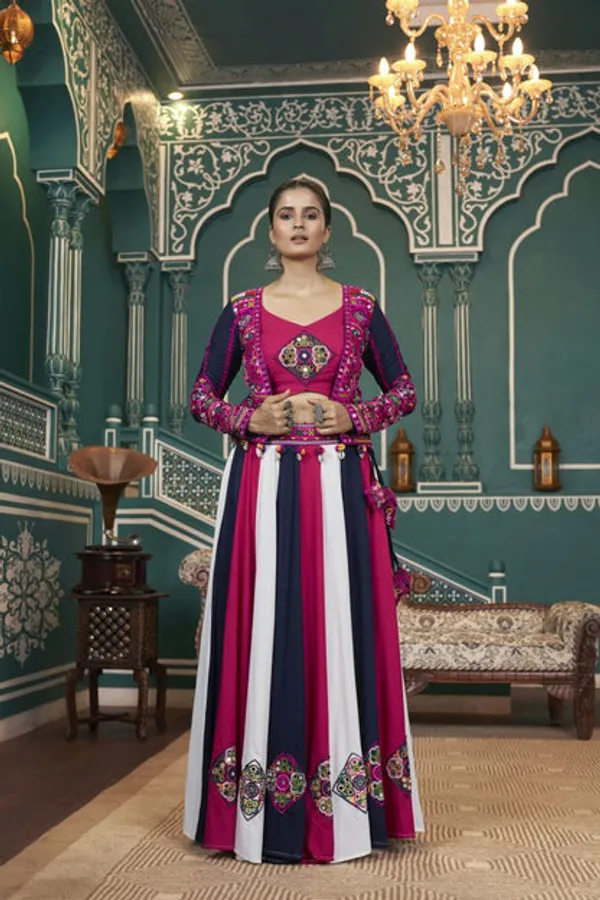Latest_Semi_Stitched_Lehenga_Choli_With_Duppatta