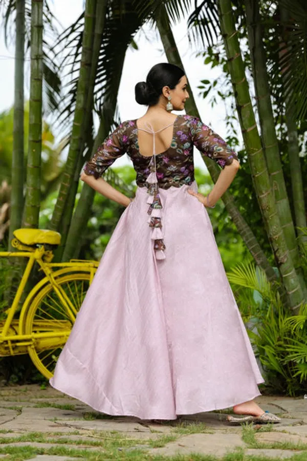 Ready_Made_Gowns